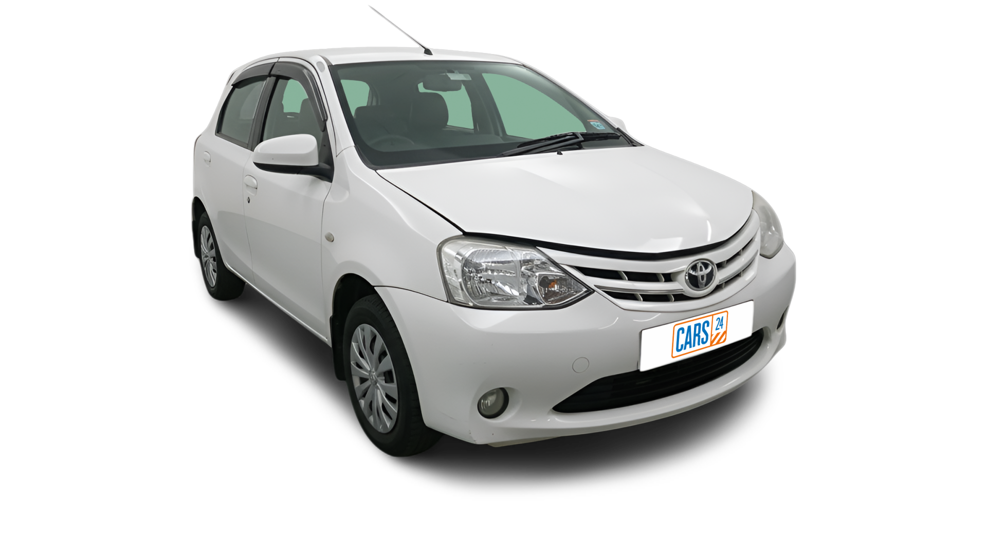 Toyota Etios Liva-img